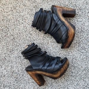 Freebird by Steven platform heeled sandals leather